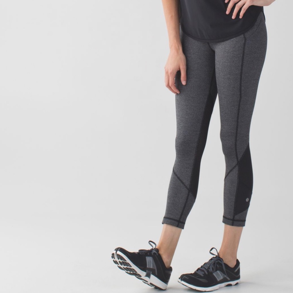 Lululemon Pace Rival Crop *22"